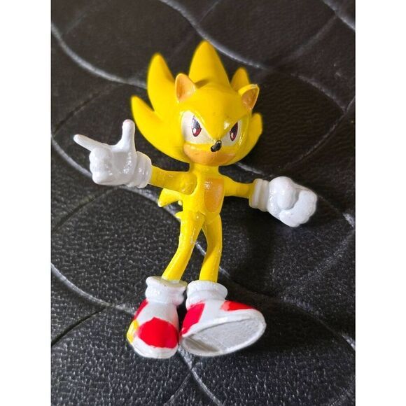 Rare Super Sonic Action Figure - Picture 1 of 5